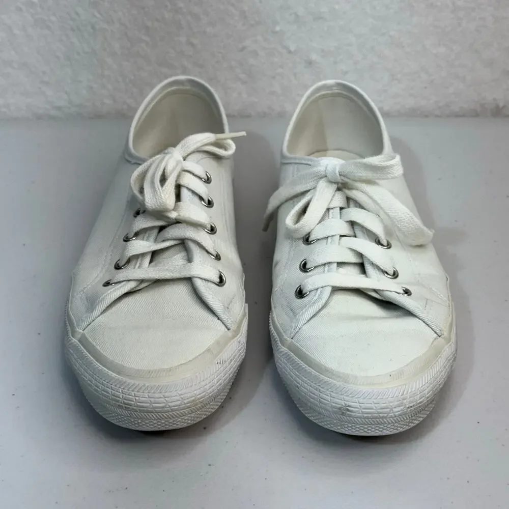 G.H. Bass White Canvas Low-Top Classic Sneakers Size 8.5 Classic Tennis Shoes
